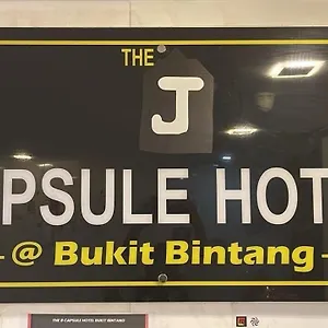 21-capsule-hotel-bukit-bintang.kualalumpurs-hotels.com/